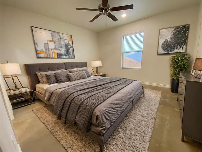 Photo - 2320 Duntov Dr
