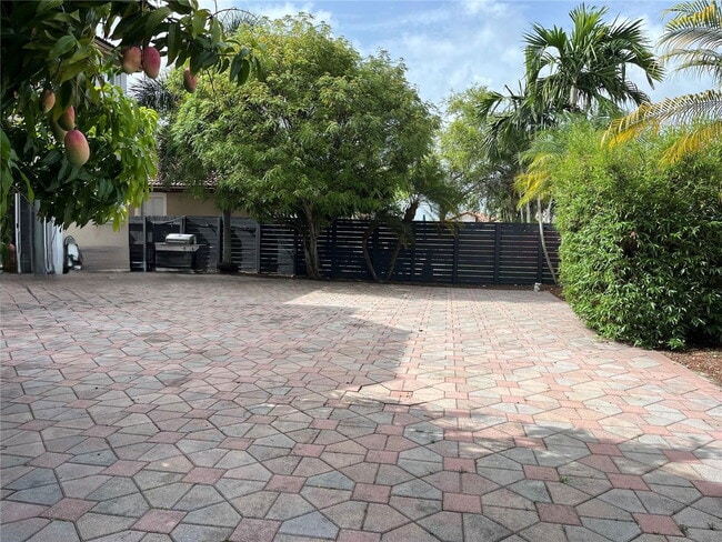 Photo - Southwest 153rd Avenue, Miami, FL 33196 - ...