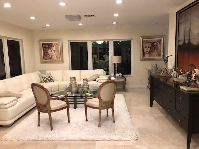 Photo - 2201 SE 20th St