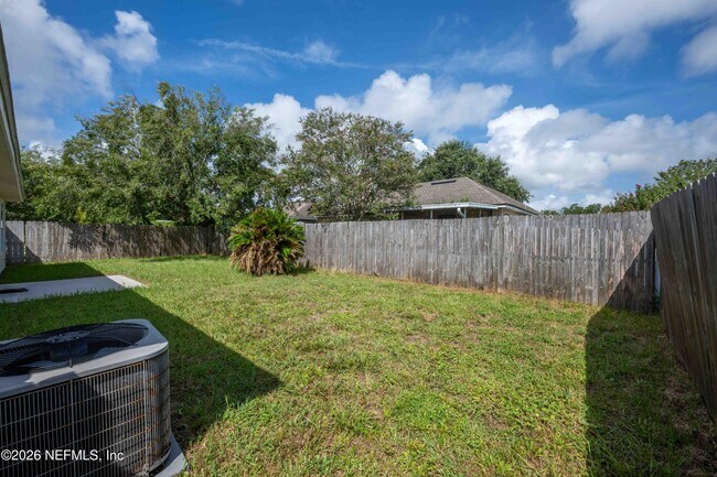 Photo - 570 Manship Dr