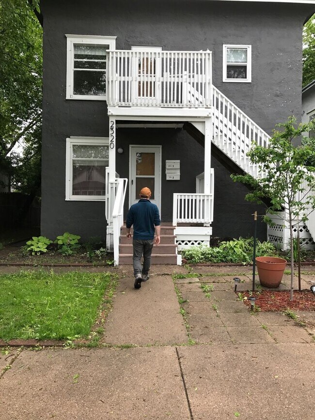 Photo - 2320 5th St NE Unit 2