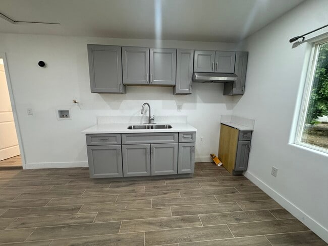 Photo - 7513 Valaria Dr