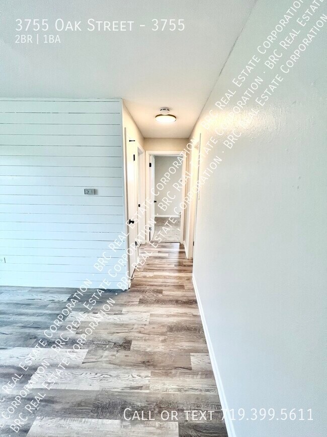 Photo - 3755 Oak St Unidad 3755