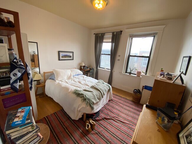 27 Saint Lukes Rd
