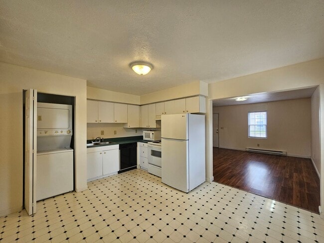 Photo - 1112-1116 Burns Ave Unidad 1114 Burns Ave