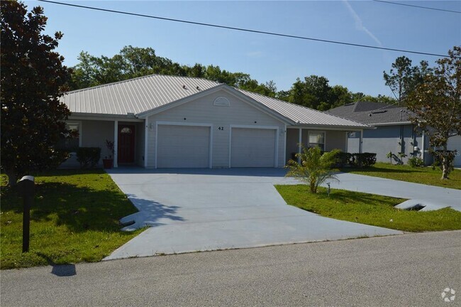 Building Photo - 42 Farmsworth Dr Rental