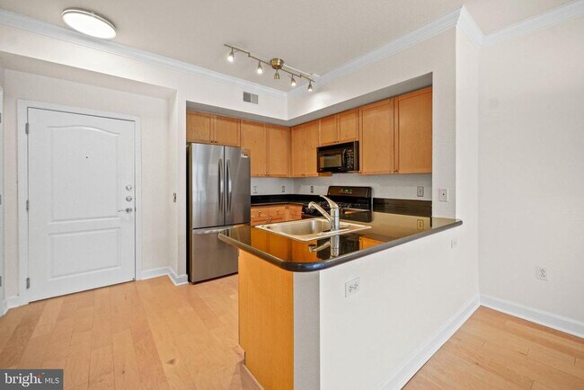Photo - 1441 Rhode Island Ave NW Unidad 808