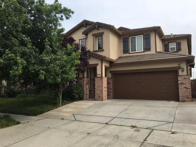 Photo - 738 Chandon Dr House
