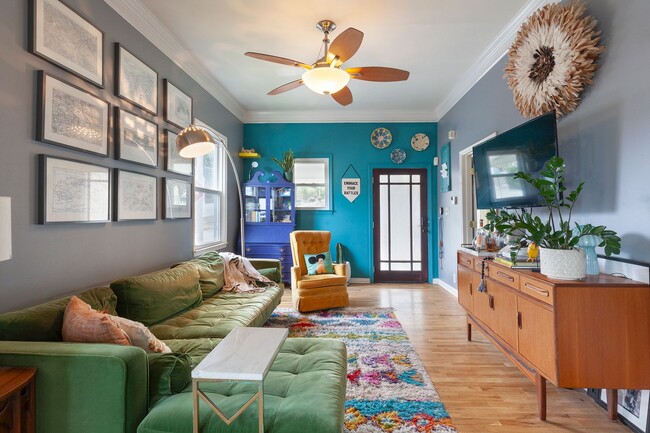 Photo - Stylishly Updated 3/2 w/ Large Deck in Grant Park!