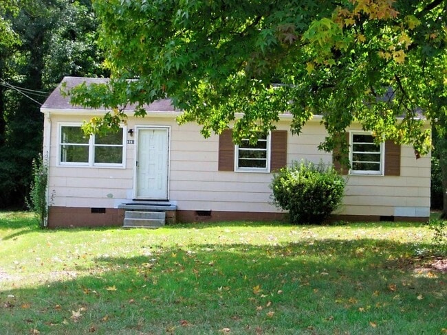 Building Photo - 1708 Fairbrother St