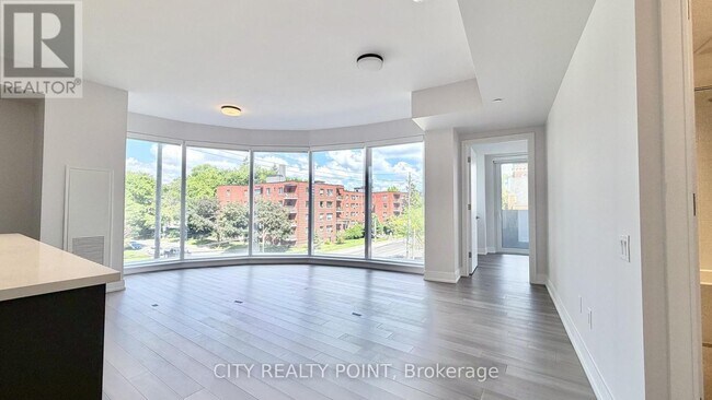 Photo - 2525 Bathurst St Unit 407