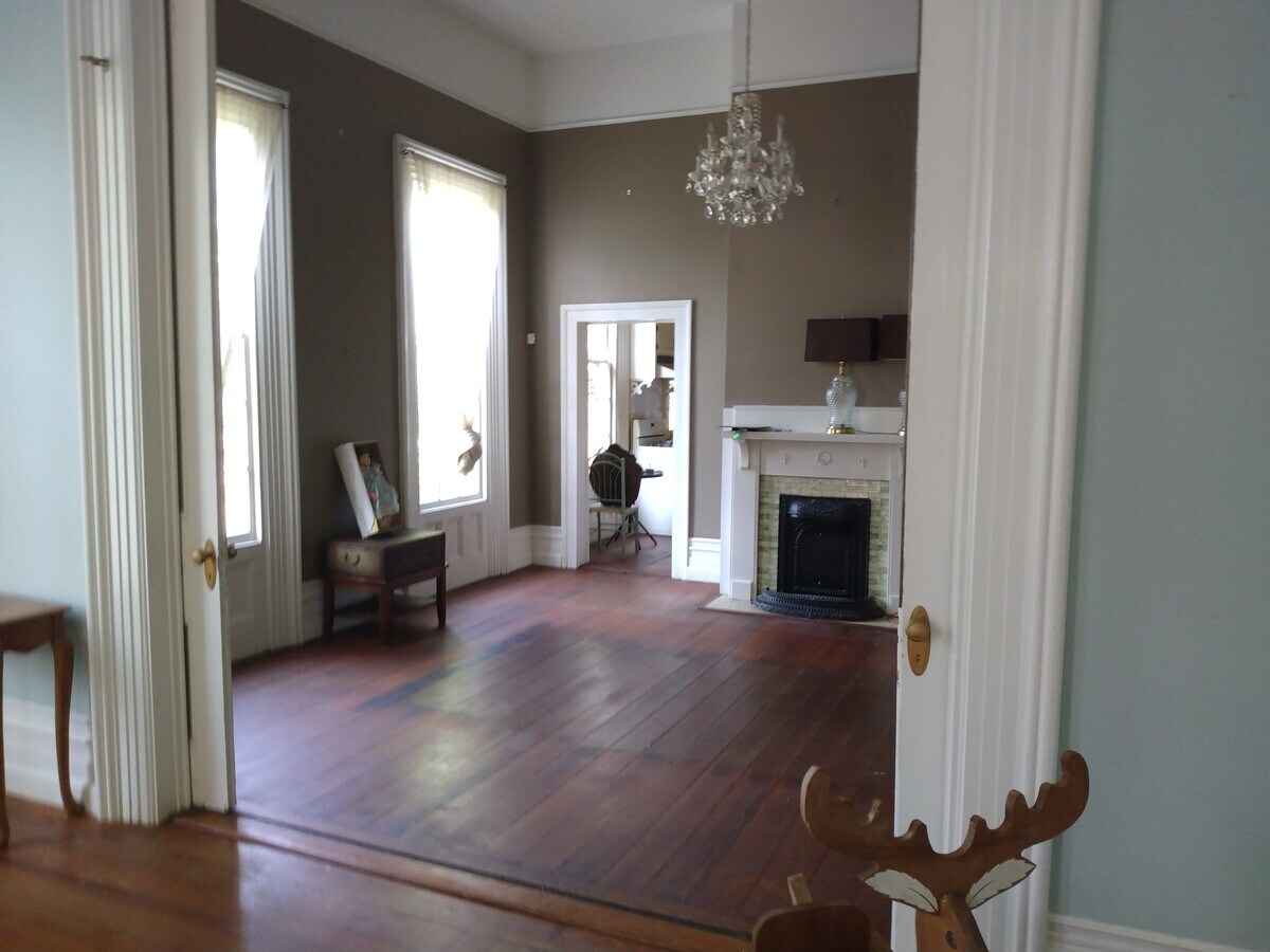 large living/dining - 103 Centreville St Unit main