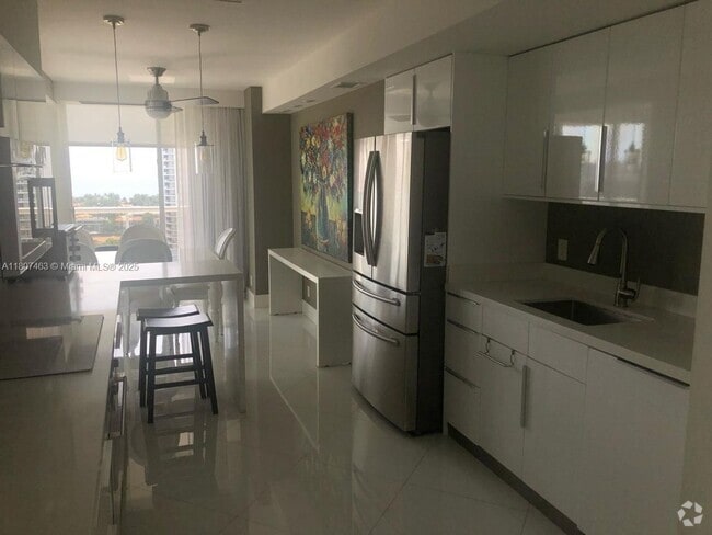 Building Photo - 3640 Yacht Club Dr Rental