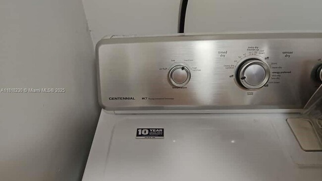 Photo - 207 Villa Cir Unit 207