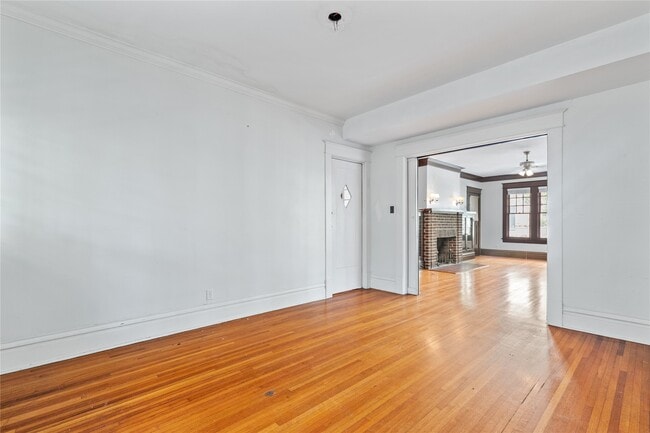 Photo - 806 Winbern St Unit 1