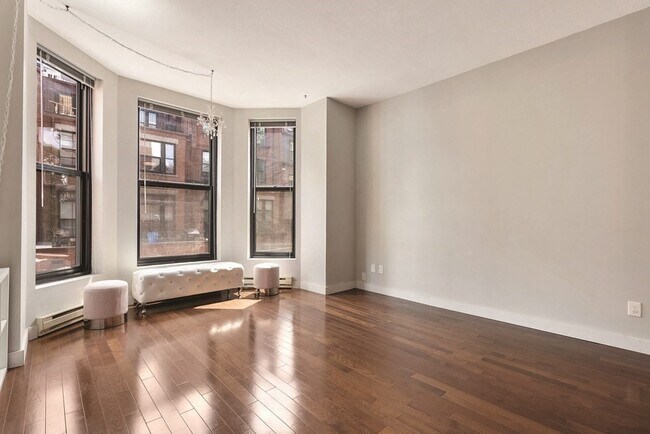 Photo - 160 Commonwealth Ave Unidad 210