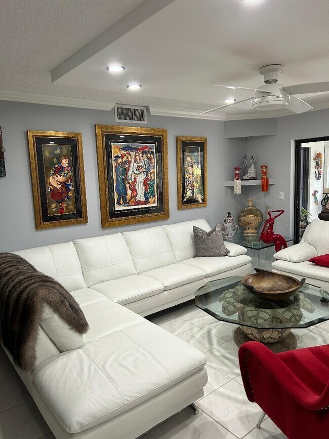 Photo - 10271 N Circle Lake Dr Unidad 102