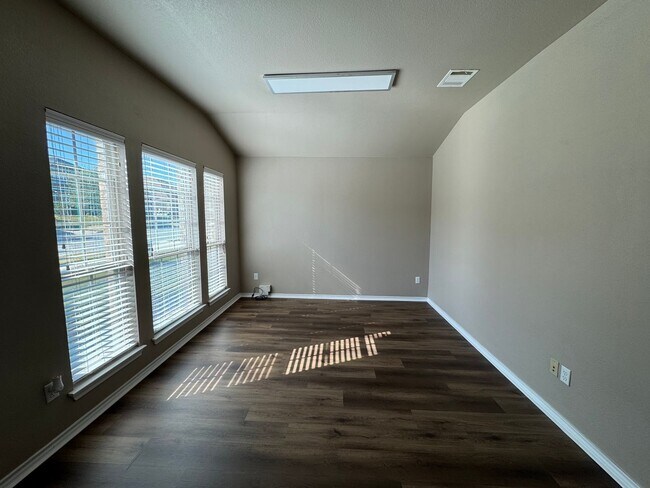 Photo - 2507 Inspiration Dr