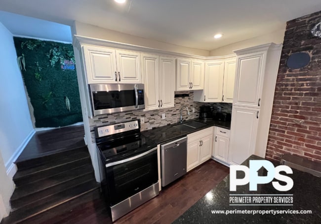 Photo - 24 Moreland Ave NE Casa