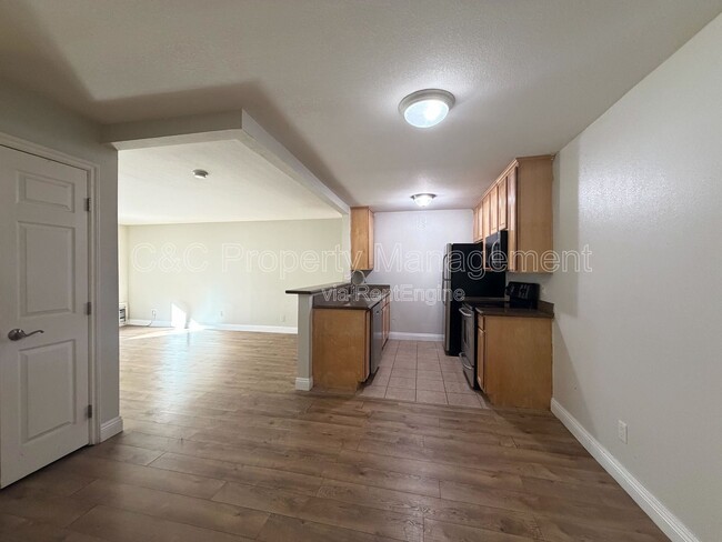 Photo - 1045 Peach Ave Unidad 5