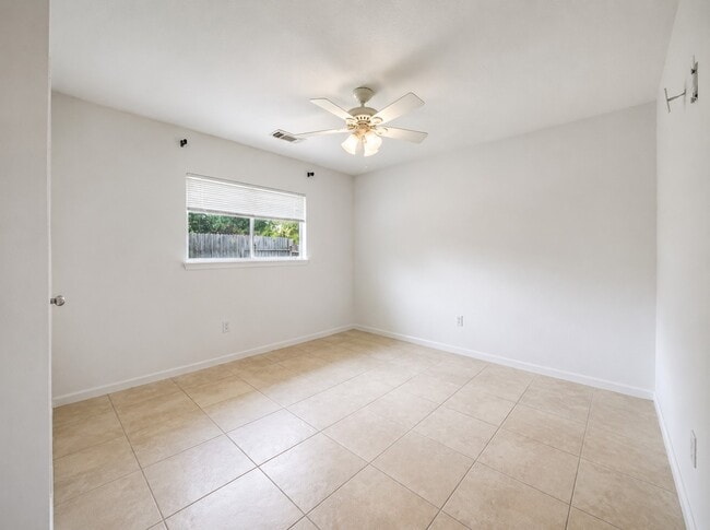 Photo - 19635 Vernier Woods Ln