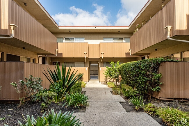 Patio - 10327 Downey Ave.