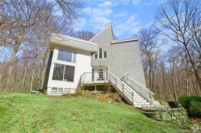Building Photo - 126 Gallows Hill Rd Rental