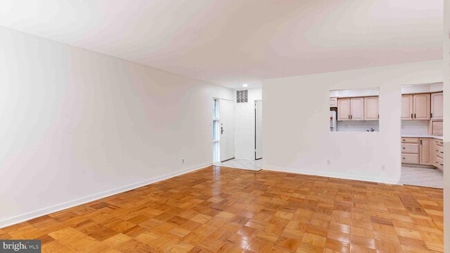 Photo - 29 Stonehenge Cir Unit 2