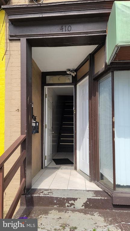 Photo - 410 N 6th St Townhome