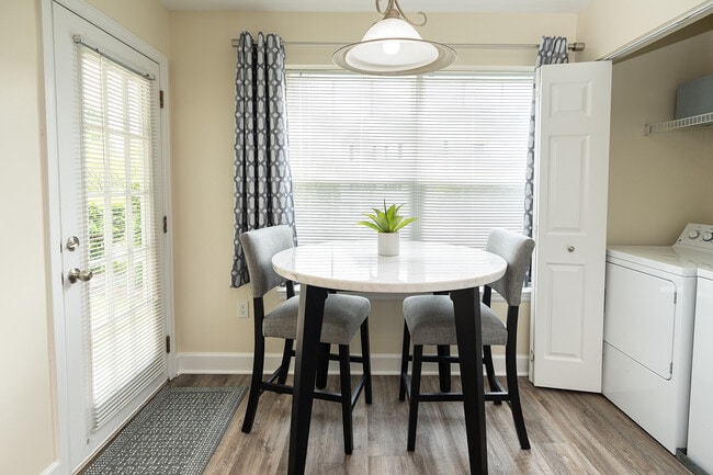 The Summit at Owings Mills Apartments