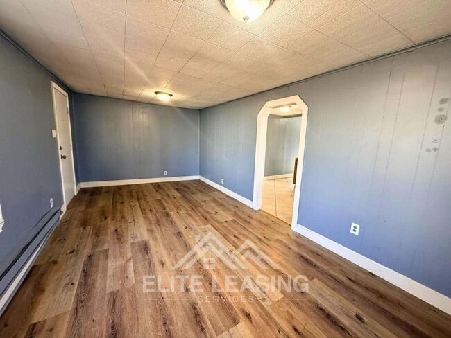 Photo - 1 Bedroom | 1 Bathroom | Bonus Room | Garage