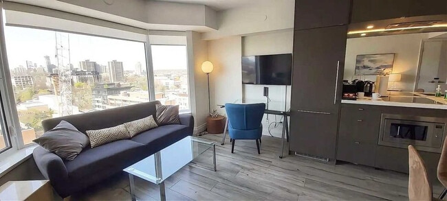 Photo - 155 Yorkville Ave Unit SI ID1559019P