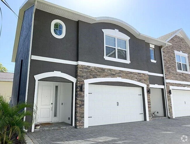Building Photo - 6921 Interbay Blvd Rental