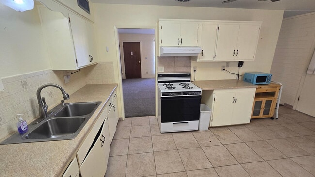 Photo - 10806 N 110th Dr
