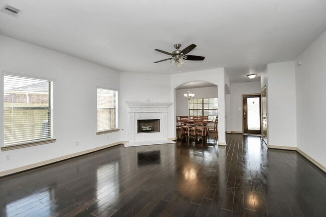 Photo - 11010 Riggs Mill Ln