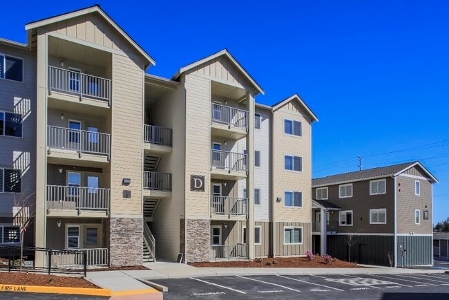 Axis Apartments