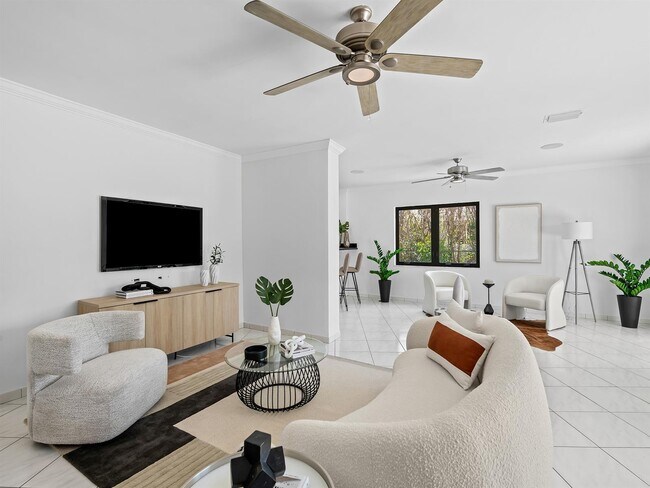 Photo - 1181 San Pedro Ave