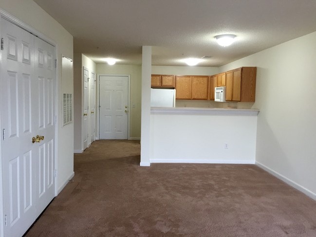 Charles Pointe Apartments