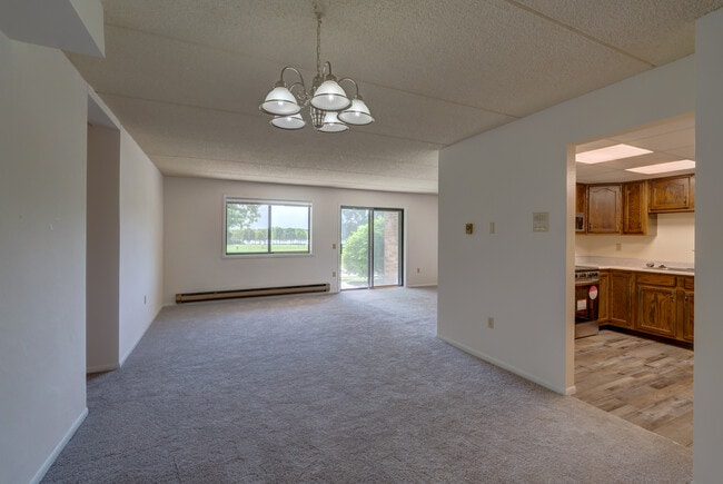 Photo - Wingra West Apartments