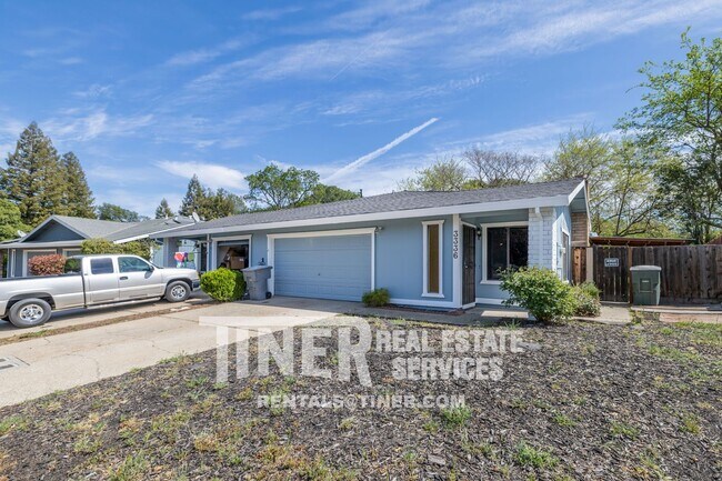 Rocklin Three Bedroom Duplex with Loft - Rocklin Three Bedroom Duplex with Loft