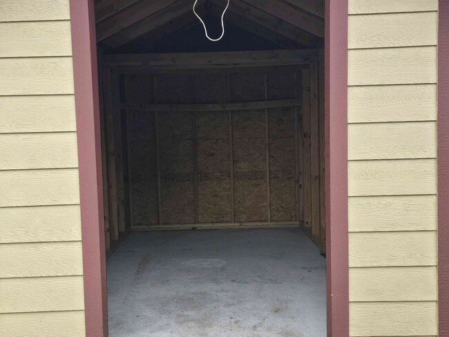 Photo - 709 N Collins Fwy