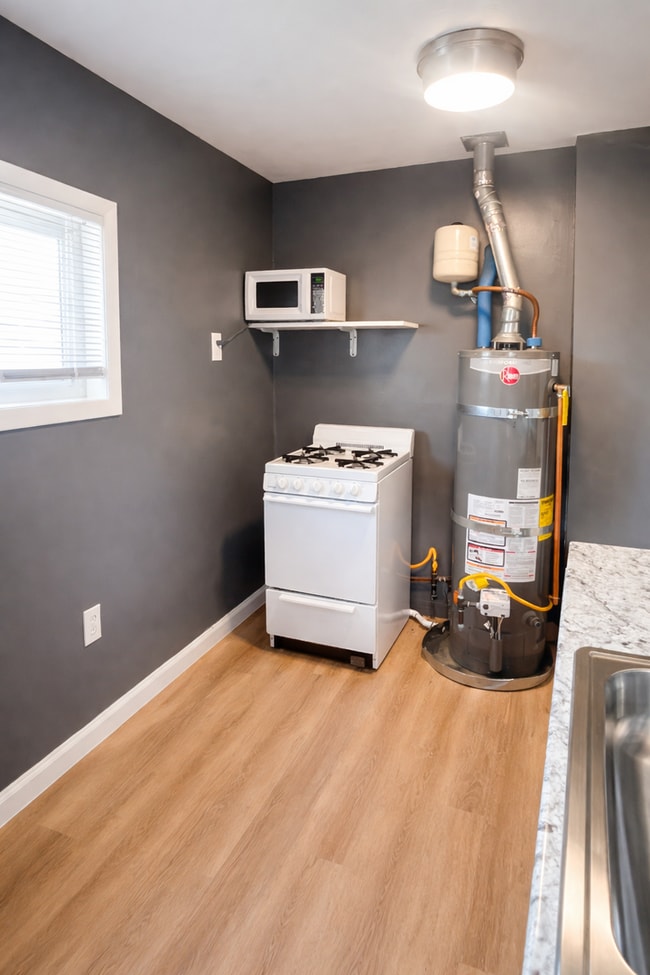 Photo - 531 Lander St Unit A