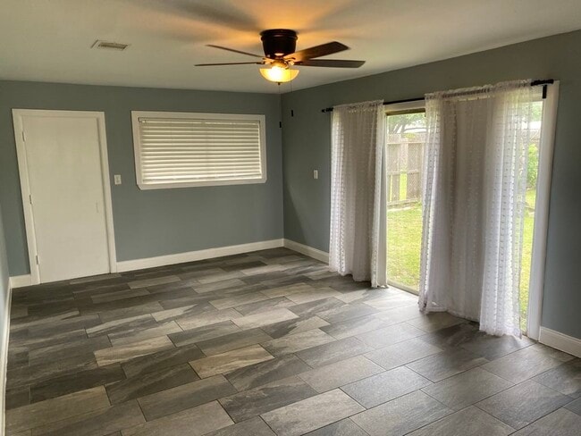 Photo - 8410 Sonneville Dr