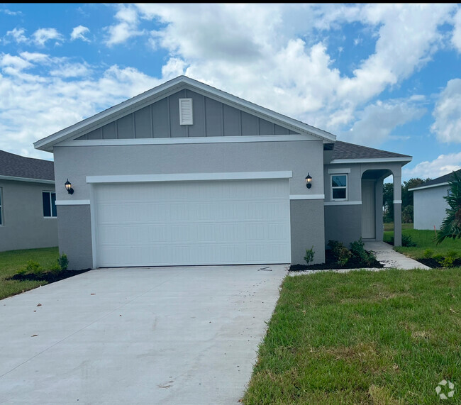 Building Photo - 9159 Sandy Bluffs Circle Rental