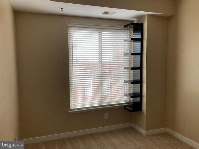 Photo - 7500 Woodmont Ave Unit S1203