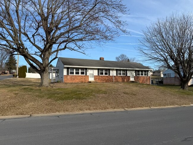 Photo - 3993 Sharoden Dr Unidad 3993