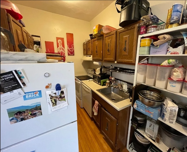 Photo - 32 Orkney Rd Unit 2