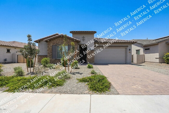 Photo - 274 S 164th Dr