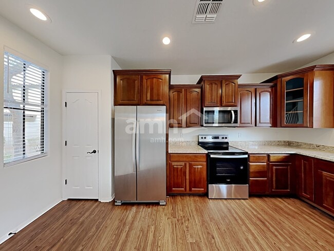 2357 W Sleepy Ranch Rd