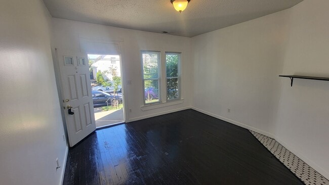 Photo - Great 1 bedroom in Germantown